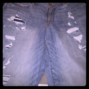 Distressed boyfriend jeans